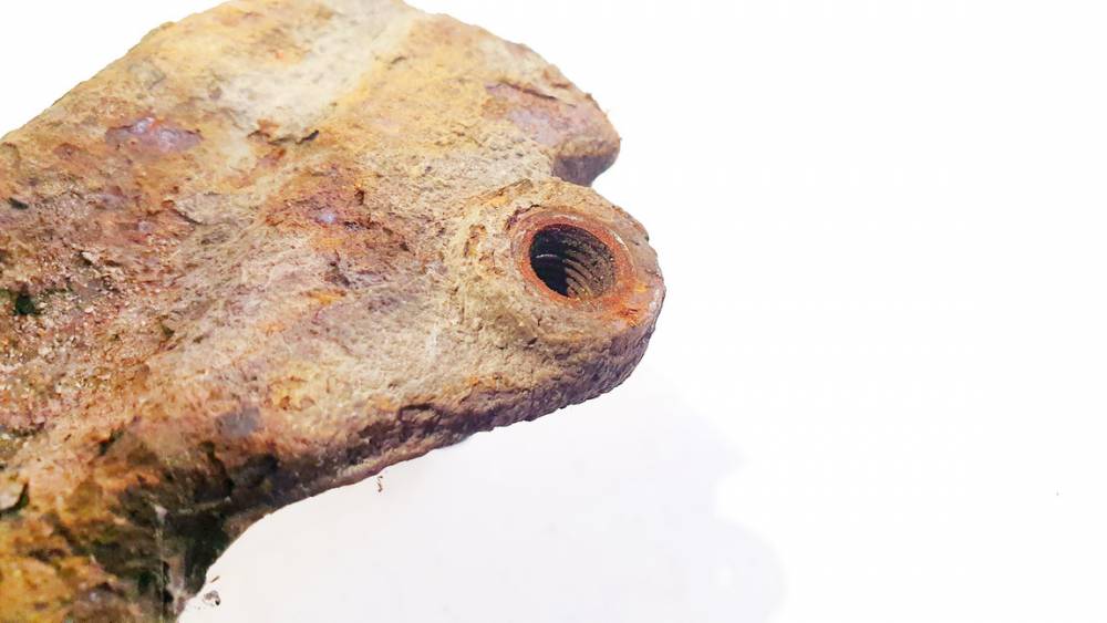 Skoda Octavia 2003 Steering knuckle - FRONT LEFT - Thumbnail 3