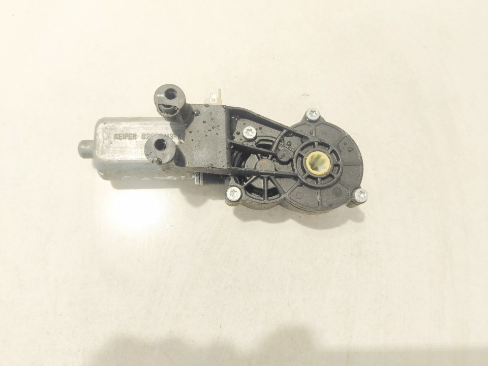 0390203211 Mercedes-Benz R-CLASS 2006 Seat Motor Regulator - FRONT LEFT - Thumbnail 3