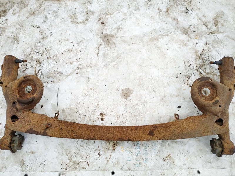 Toyota Previa 2001 Subframe - REAR