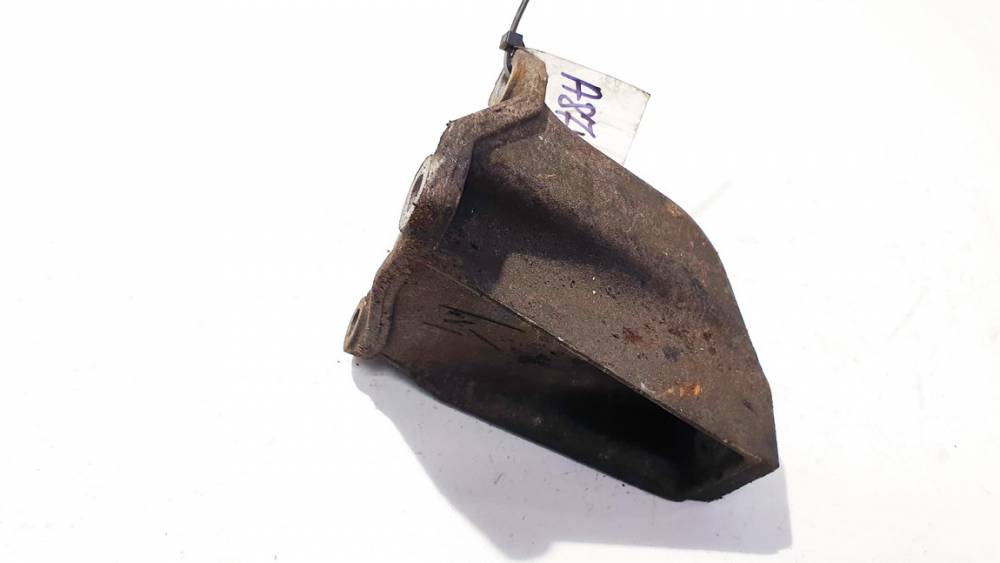 8D0399113AB Volkswagen Passat 2001 Engine Mount Bracket and Gearbox Mount Bracket - Thumbnail 2