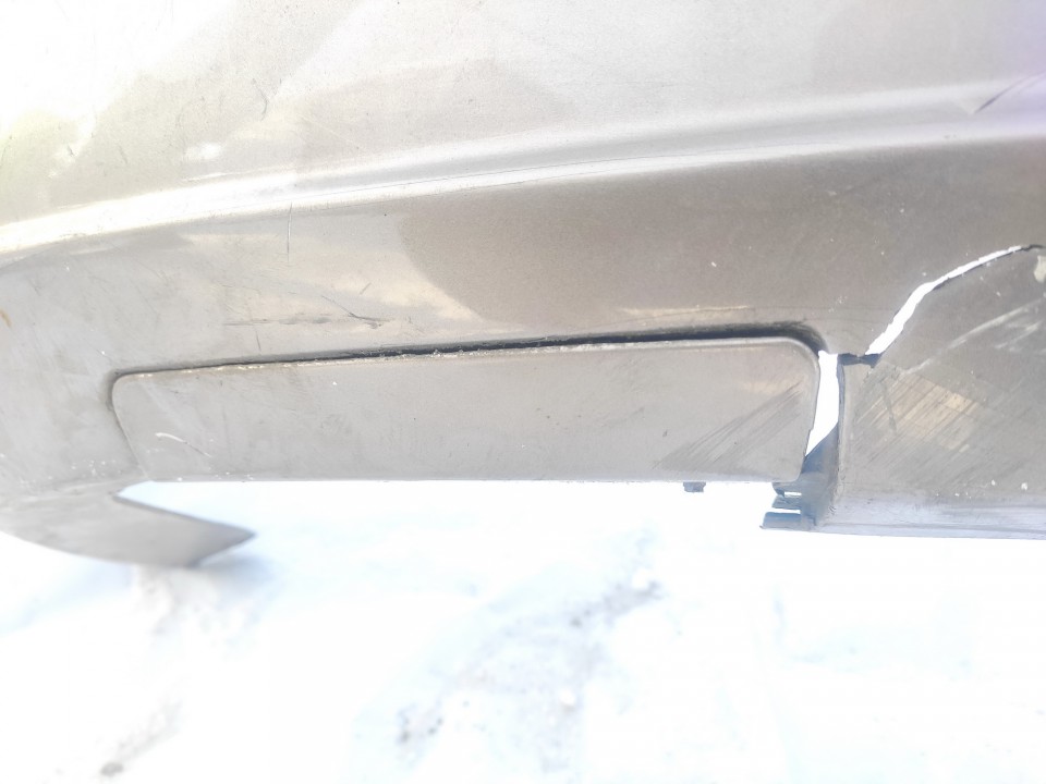 Nissan Almera 2006 Klappe Abdekung Stoßstange hinten - Thumbnail 3