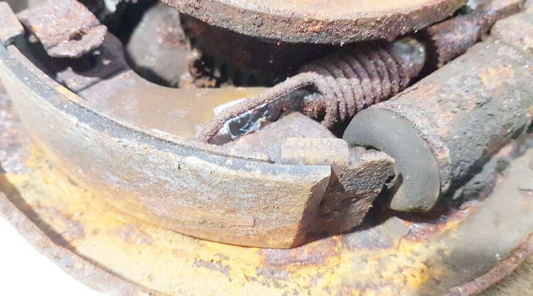 Mazda Premacy 2001 Mechanizm hamulca ręcznego - Thumbnail 3