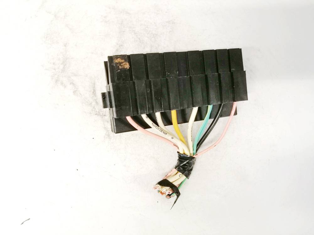 9636079380 Citroen Berlingo 2011 Skrzynka bezpieczników