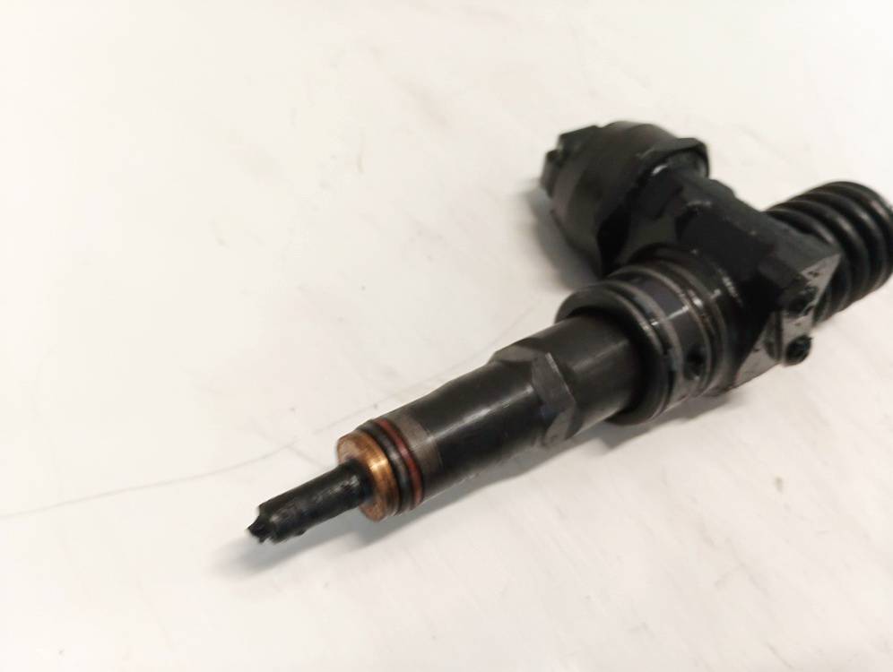 038130073AG Skoda Fabia 2007 Fuel Injector - Thumbnail 3