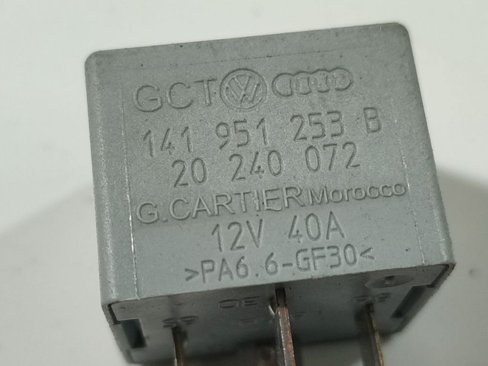 141951253B Volkswagen Golf 2008 RELÉ PARA AUTOMÓVIL - Thumbnail 4