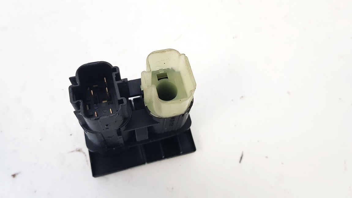 Electronic module FORD FOCUS II Convertible 2.0 12385366