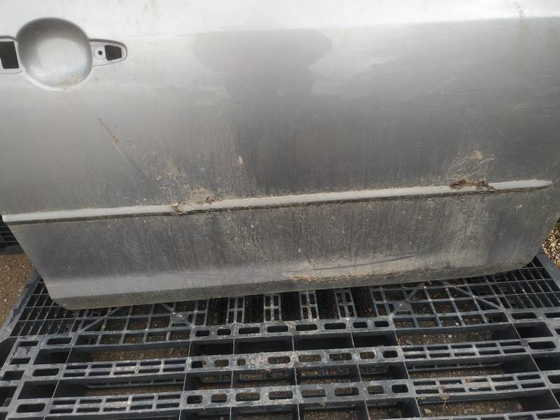 Mazda 3 2005 Zewnętrzna listwa drzwi - PRZEDNIE PRAWE - Thumbnail 2