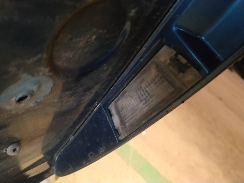 Renault Megane 2000 Number plate light - REAR