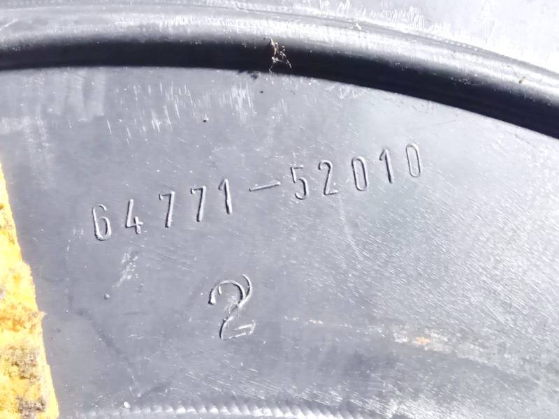 6477152010 Toyota Yaris 2000 Auto luggage compartment Cover - Thumbnail 3