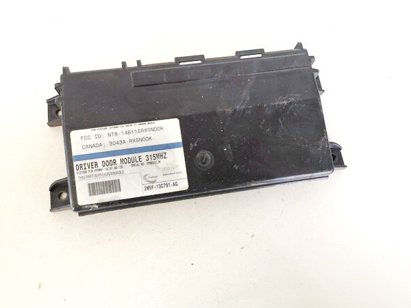 NT814B115RXSN00K Jaguar XJ 2006 Kiti kompiuteriai