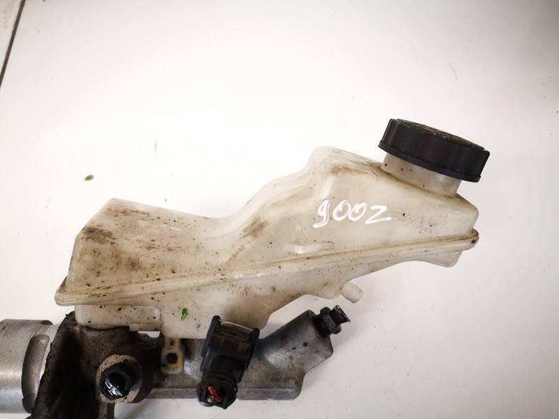 0204251172 Toyota Avensis 2005 Brake Master Cylinder Reservoir - Thumbnail 2