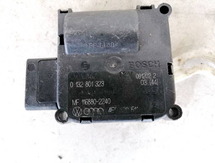 4E0820511 Volkswagen Touareg 2004 Heater Vent Flap Control Actuator Motor - Thumbnail 3