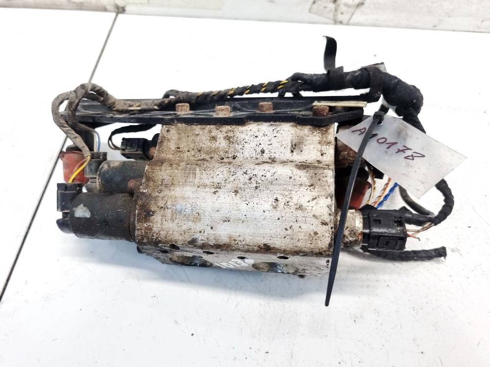 6758704 BMW 7-Series 2004 помпа гидравлическая - Thumbnail 2