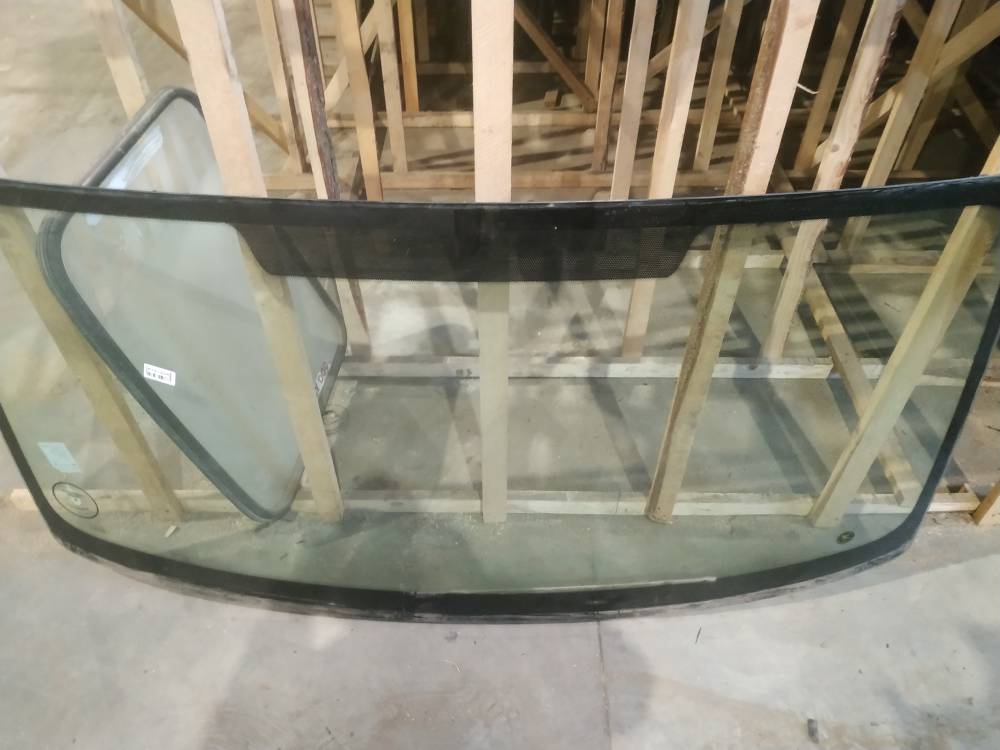 AS2 Iveco Daily 2007 Stiklas P.