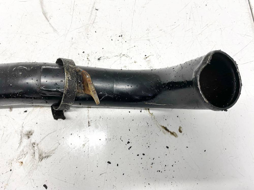 Chrysler Voyager 2002 TURBO INTERCOOLER PIPE HOSE - Thumbnail 3