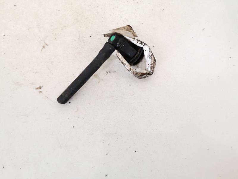 Mazda 3 2006 Dysza spryskiwacza przedniej szyby - Thumbnail 2