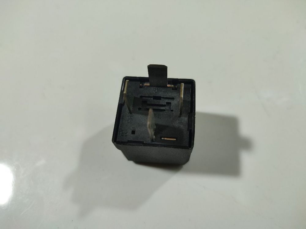 7RA00779105 Opel Astra 2005 Relay module - Thumbnail 2