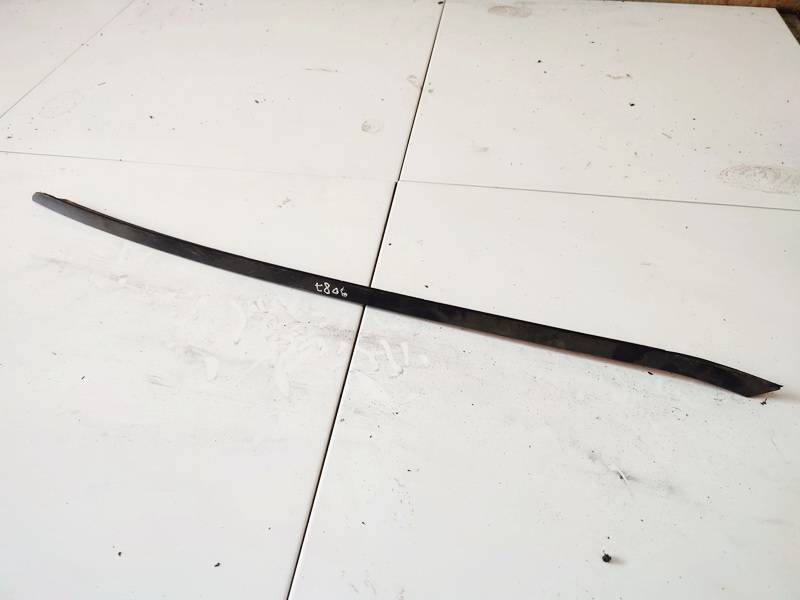 Audi A6 2000 Listwa szyby drzwi - TYLNE LEWE