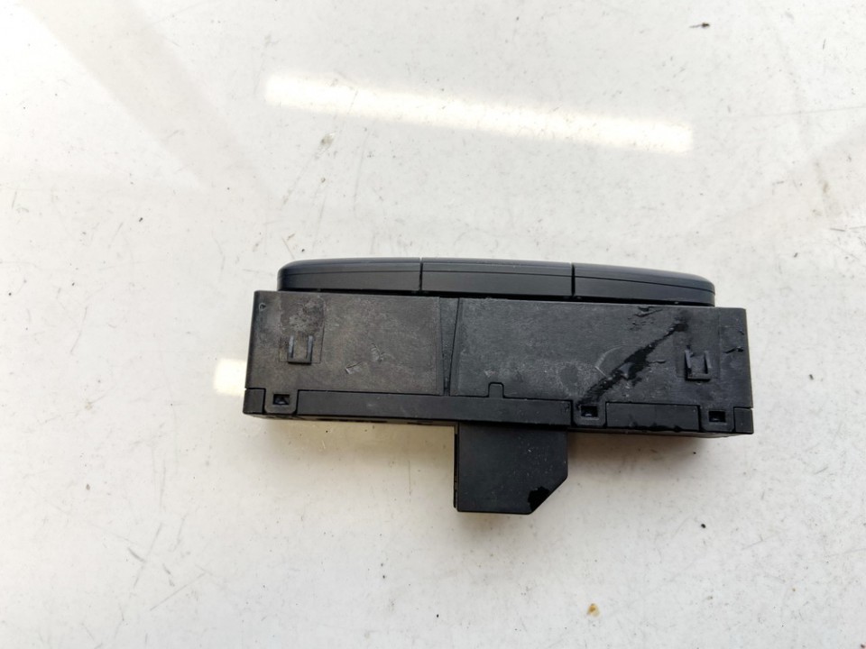 8K0959673F Audi A4 2010 Przycisk ESP - Thumbnail 2