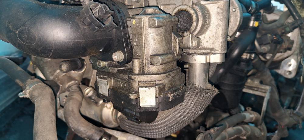 48CPD4 Fiat Croma 2007 Droseles vārsts