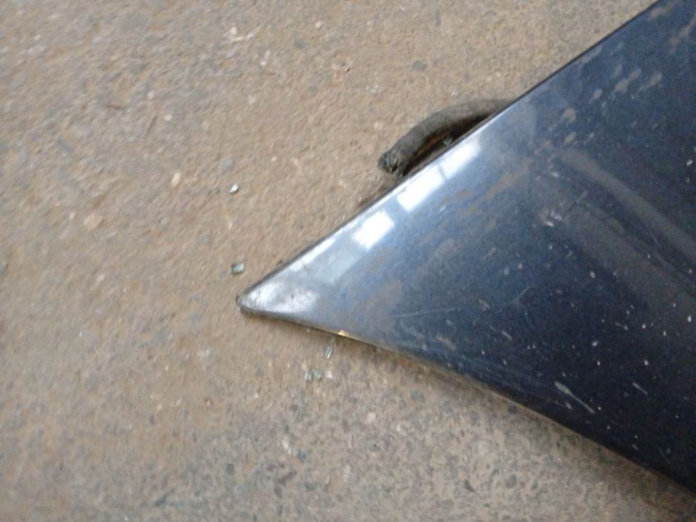 JUODAS Audi A6 2004 Kapotas (Variklio dangtis) - Thumbnail 6