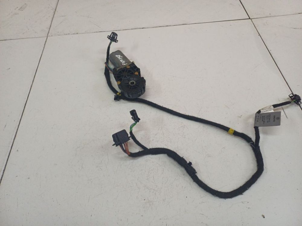 0390201948 Porsche Cayenne 2003 Seat Motor Regulator - FRONT LEFT - Thumbnail 2