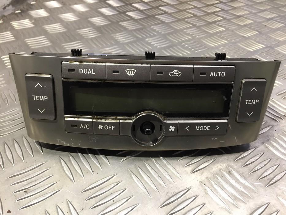 5590205060G Toyota Avensis 2005 Climate Control Panel (heater control switches)