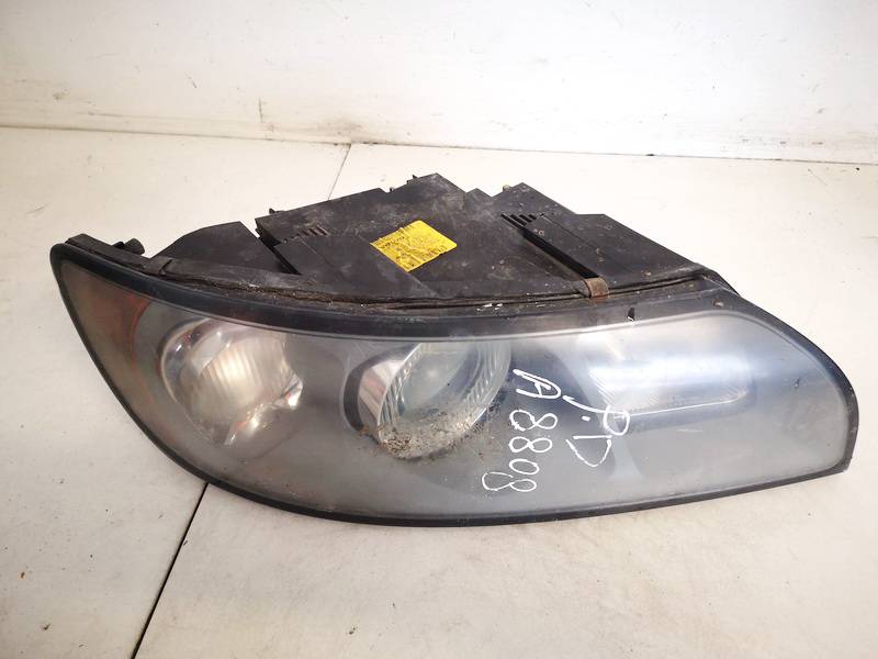 30698886 Volvo V50 2004 Headlight - FRONT RIGHT