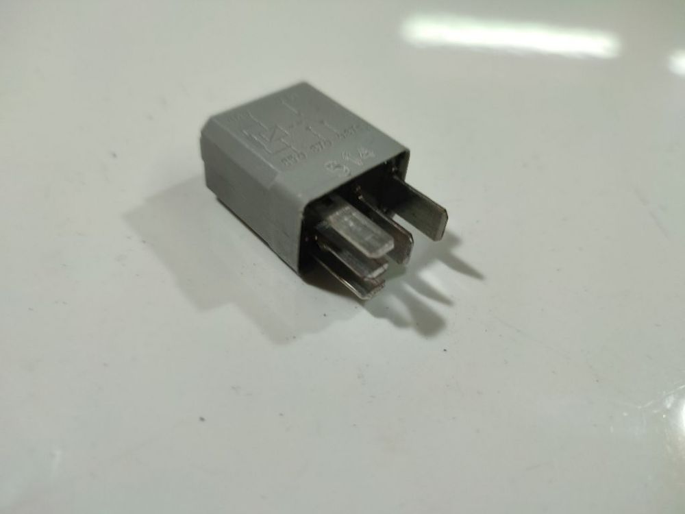 13100504 Opel Astra 2005 Relais, Arbeitsstrom - Thumbnail 2