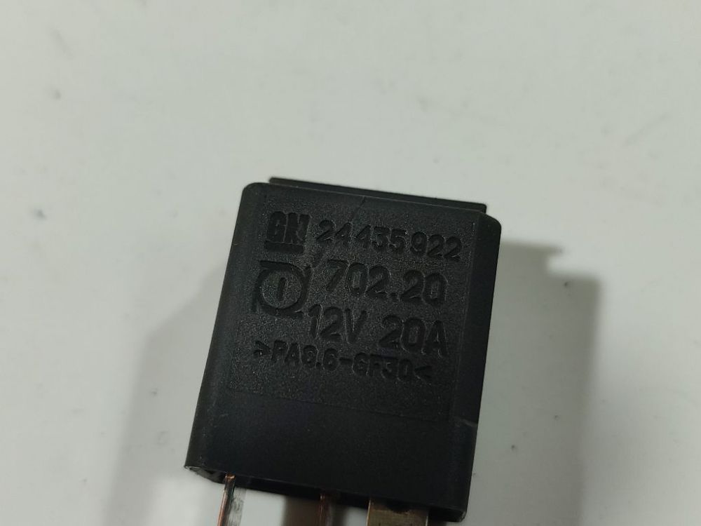 24455922 Opel Astra 2005 Relay module - Thumbnail 4