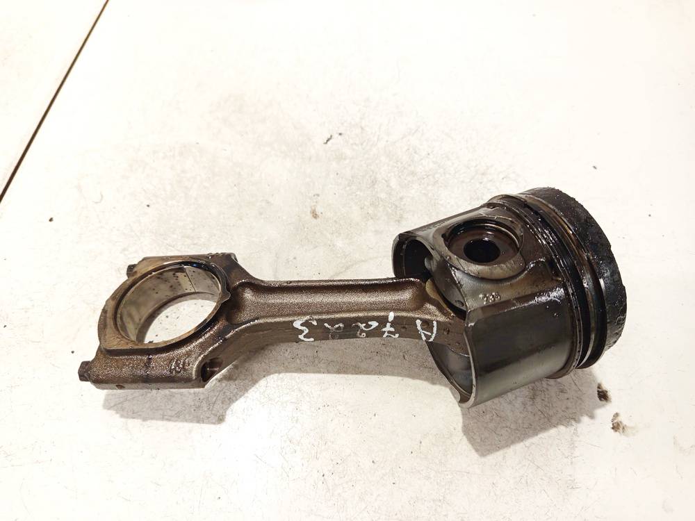 0107200 Opel Omega 2001 Piston and Conrod (Connecting rod)