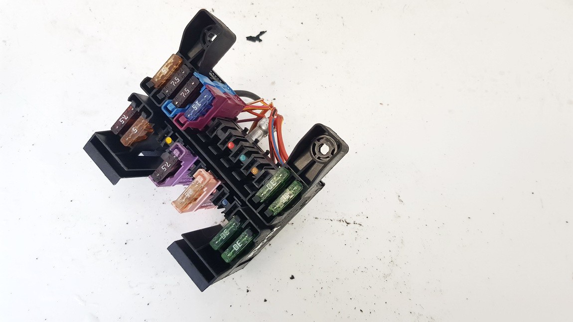 2115450301 Mercedes-Benz CLS-CLASS 2007 Fuse box