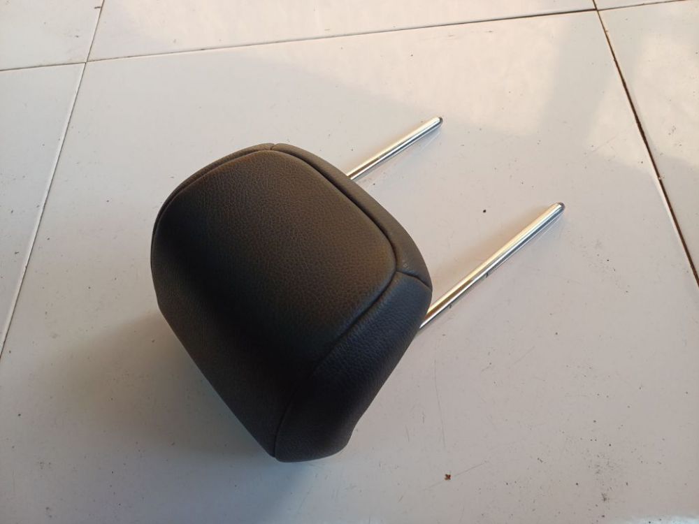 Opel Corsa 2010 подголовник - Thumbnail 2