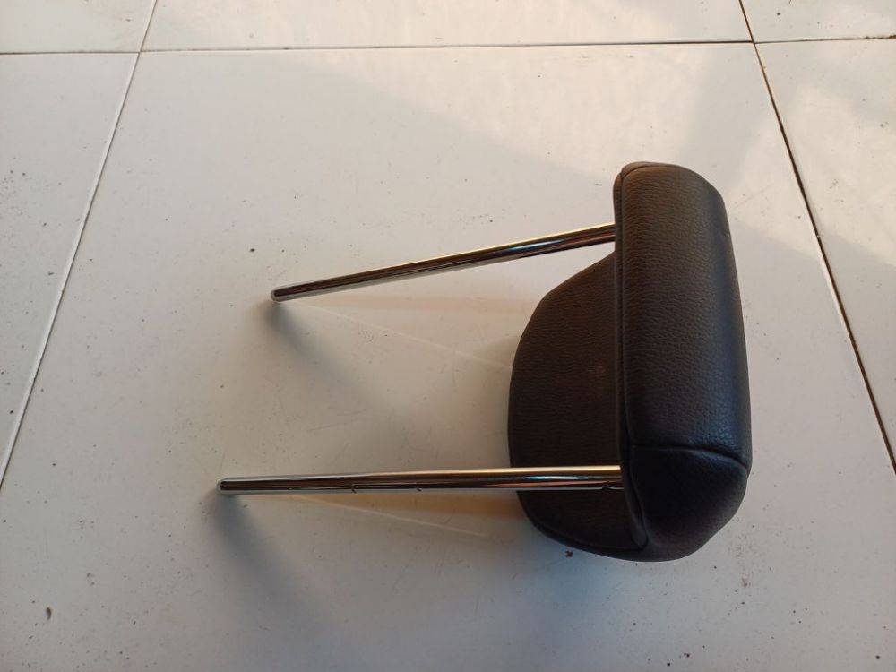 Opel Corsa 2010 подголовник - Thumbnail 3