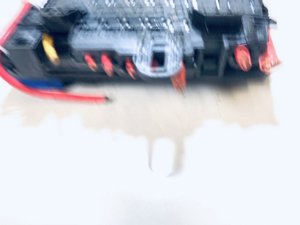 30659092 Volvo S60 2012 Fuse box - Thumbnail 3