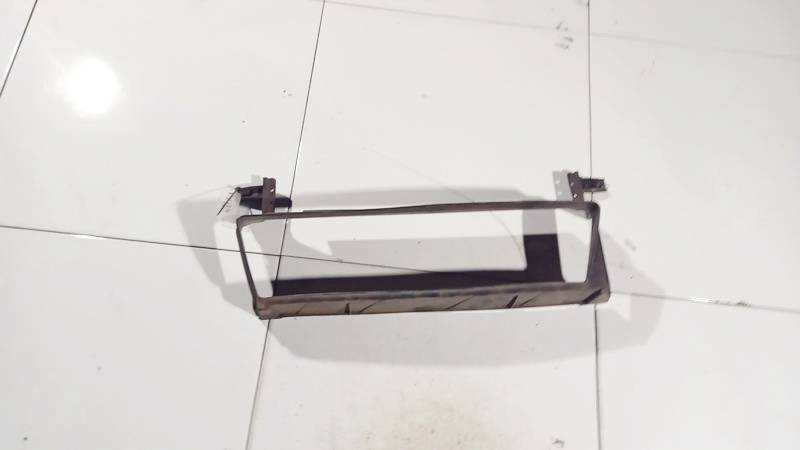 3984 Volvo V50 2005 Air Intake Panel - Thumbnail 2