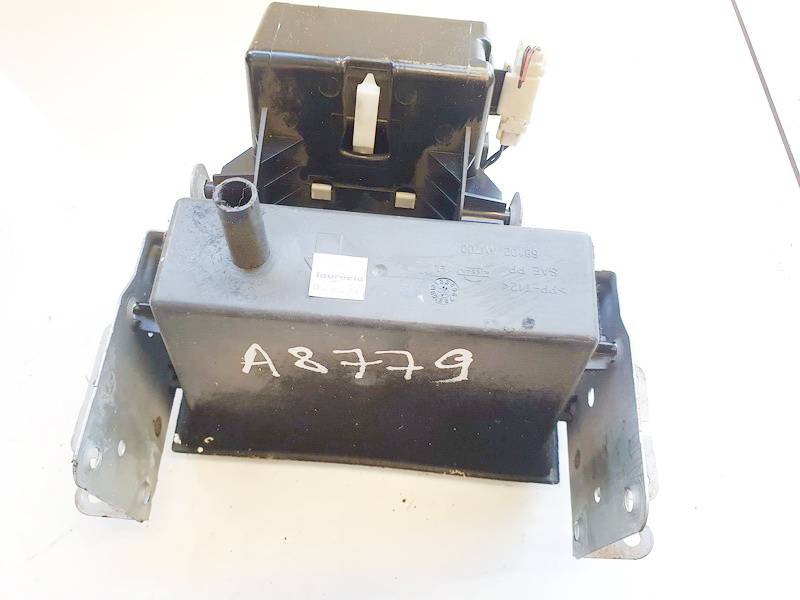 68102AV700 Nissan Primera 2004 Glove Box Assembly - Thumbnail 3