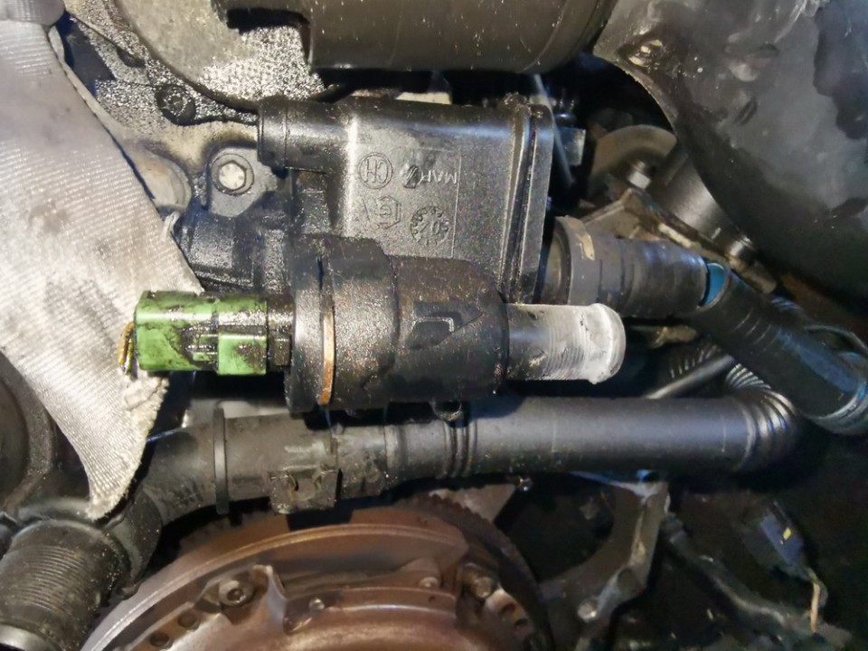 used used Thermostat Housing (Flange) Citroen C3 2004 1.4L 14EUR