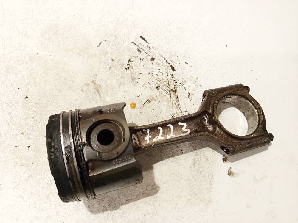 0107200 Opel Omega 2001 Piston and Conrod (Connecting rod)