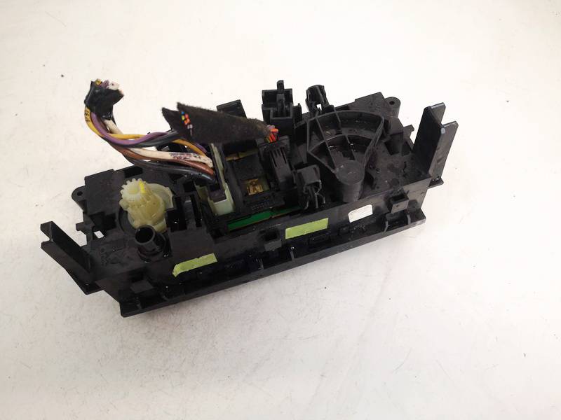 69910002 Peugeot 207 2006 Climate Control Panel (heater control switches) - Thumbnail 2