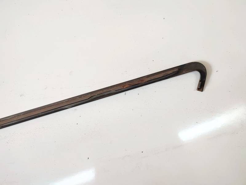 Audi A6 1999 Oven lasin tiivistelista  - TAKANA OIKEALLA - Thumbnail 3