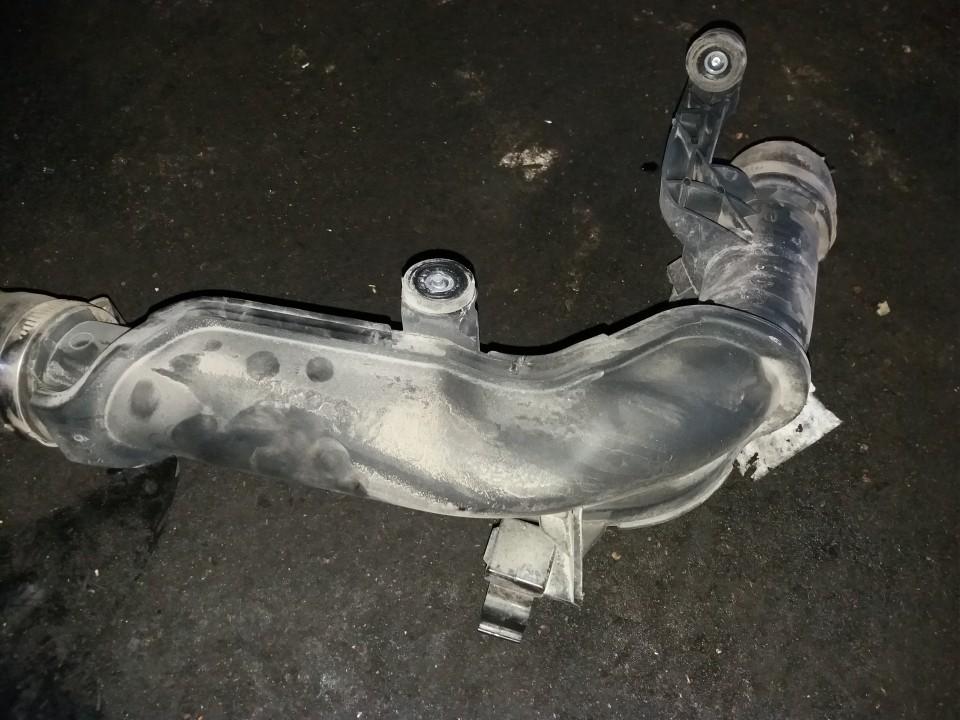 1K0145770AE Volkswagen Golf 2011 DURITE COLLECTEUR ADMISSION