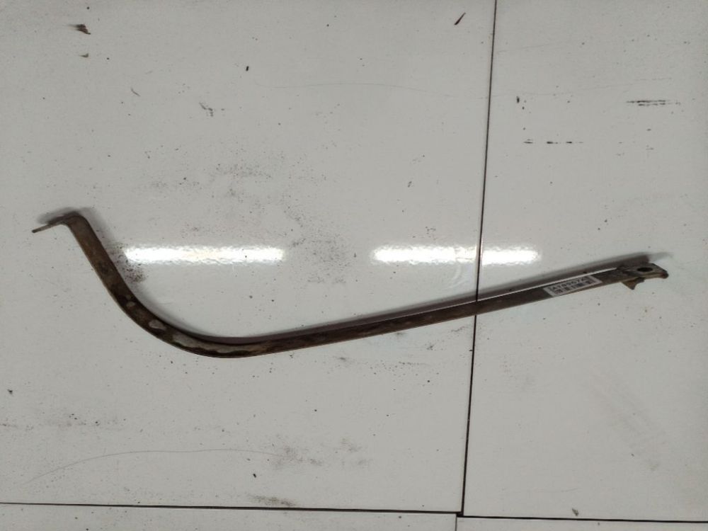 Volkswagen Passat 1997 Fuel tank holder
