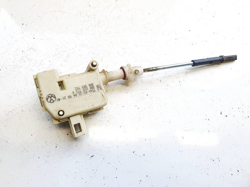 3B0810773A Skoda Octavia 1998 Fuel Flap Motor - Thumbnail 3