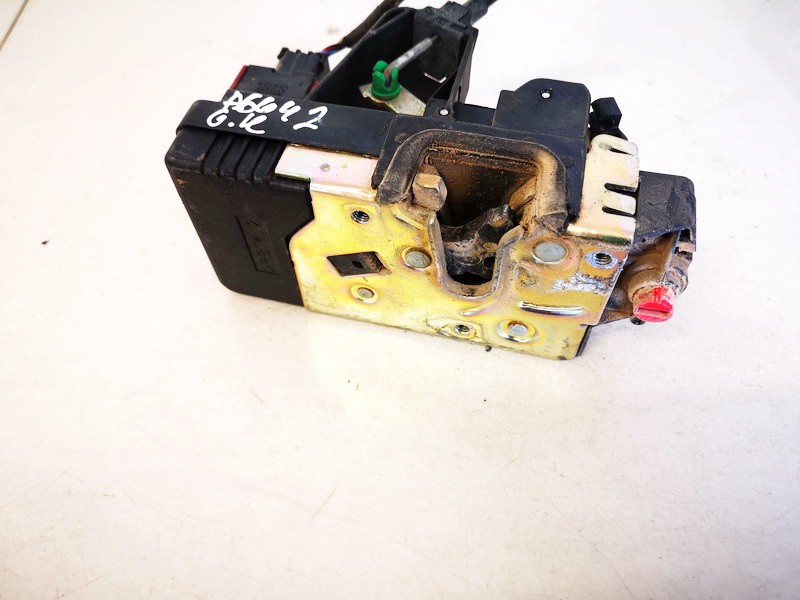 90503995AL Opel Vectra 1997 Door Lock Mechanism - REAR LEFT