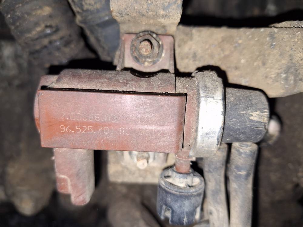 9652570180 Volvo V50 2005 Electrical selenoid (Electromagnetic solenoid) - Thumbnail 3