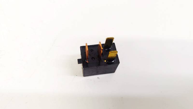 G8HLH71 Honda CR-V 2008 Relay module