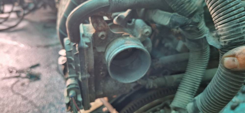 MN195709 Mitsubishi Colt 2008 Suurella Virtaamalla Varustettu Kaasuläpän