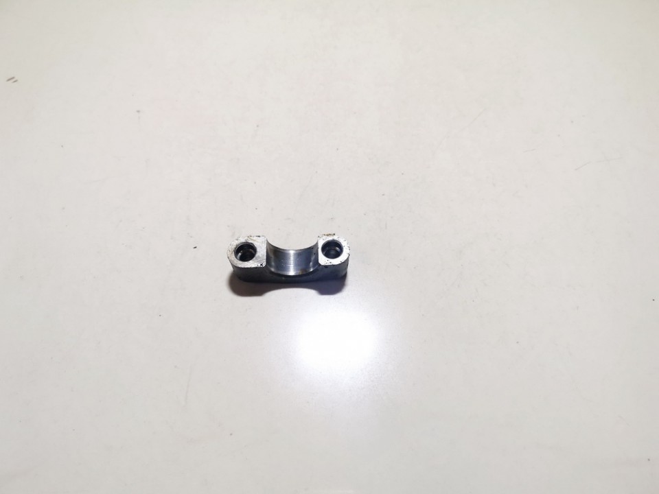 Kia Sorento 2004 Intake Cam Camshaft Cap - Thumbnail 3