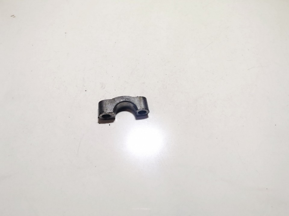 Kia Sorento 2004 Intake Cam Camshaft Cap - Thumbnail 2